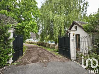 Maison - 214 m² - 6 pièces