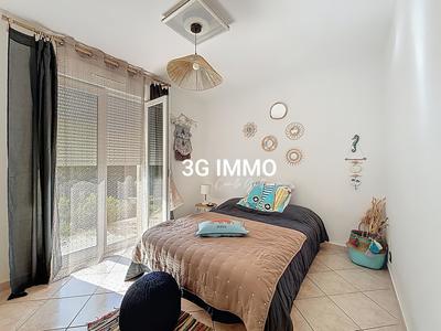 Maison - 185 m² - 5 pièces