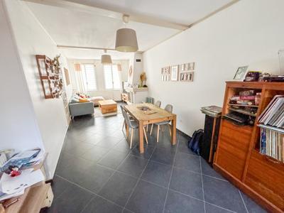 Maison - 120 m² - 4 pièces