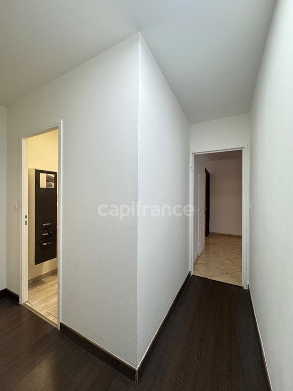 Appartement - 84 m² - 3 pièces