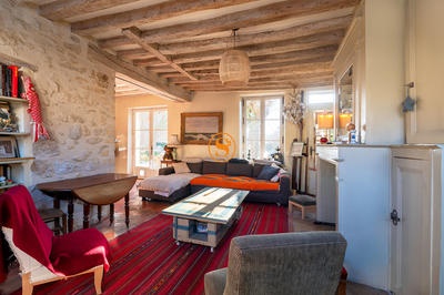 Maison - 167 m² - 6 pièces