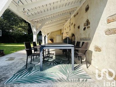 Maison - 180 m² - 6 pièces