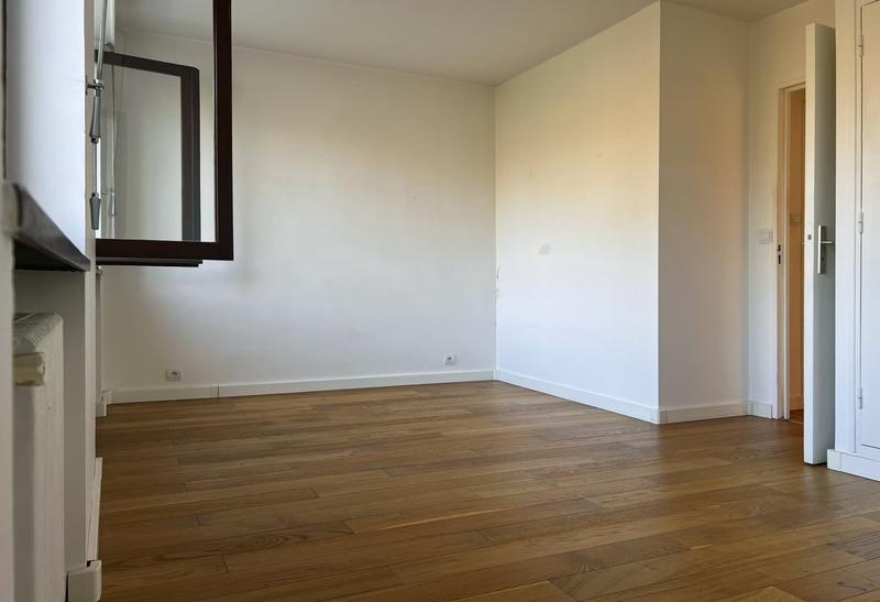 Appartement - 90 m² - 3 pièces