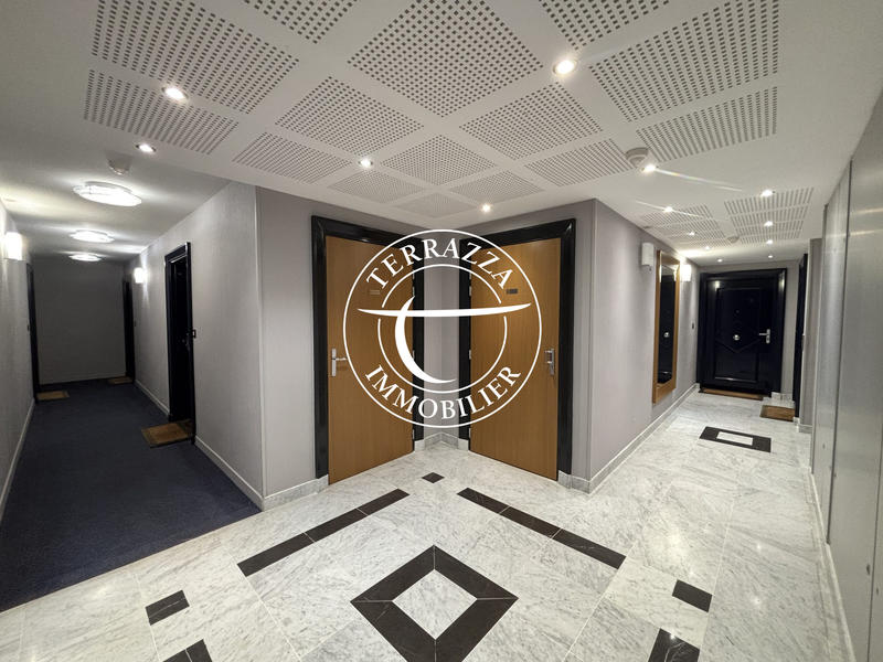 Appartement - 87 m² - 4 pièces