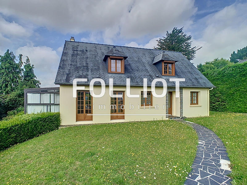 Maison - 140 m² - 6 pièces