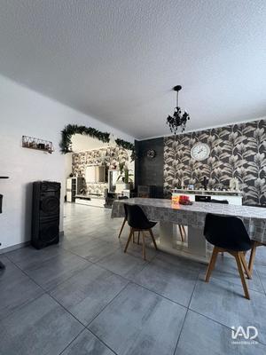 Maison - 211 m² - 6 pièces