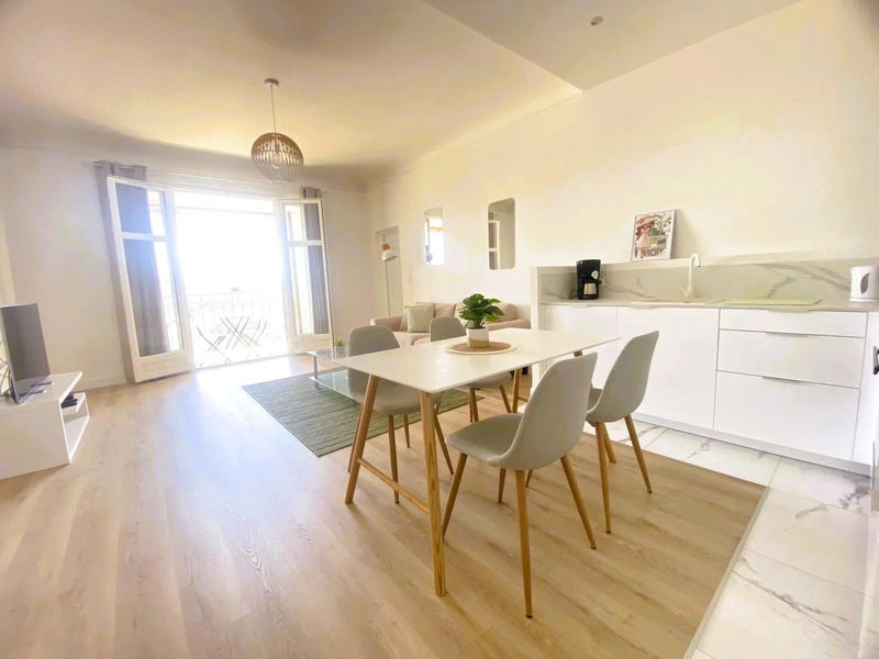 Appartement - 62 m² - 2 pièces