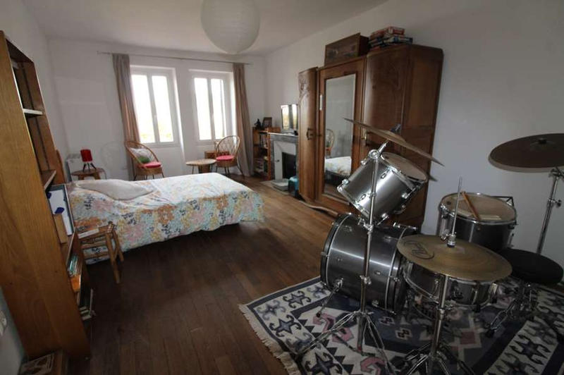 Maison - 115 m² - 6 pièces