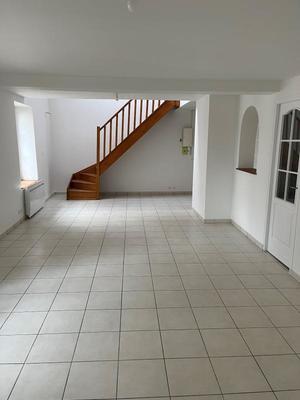 Appartement - 99 m² - 4 pièces