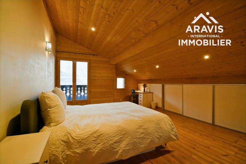 Maison - 195 m² - 6 pièces