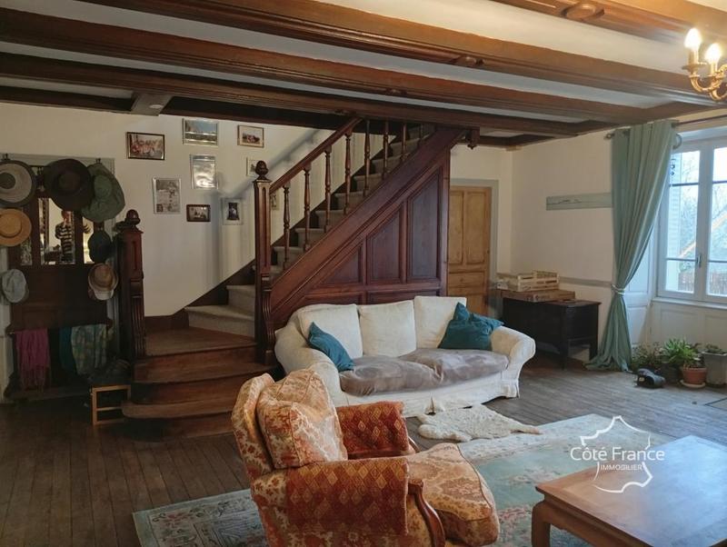 Villa - 192 m² - 7 pièces