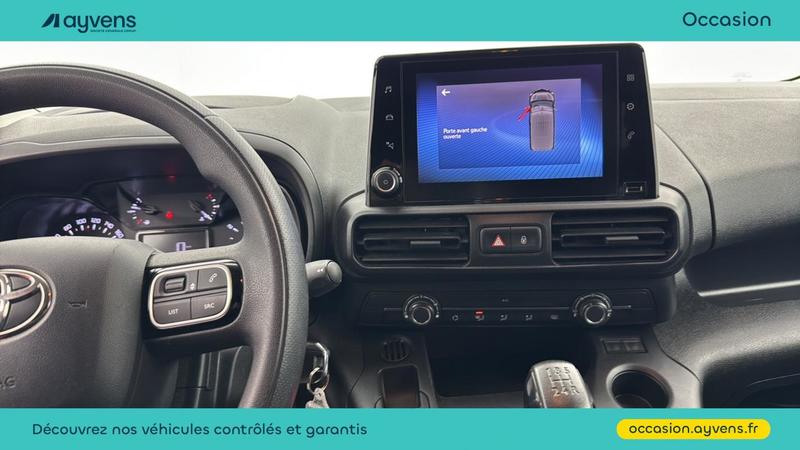 Toyota Proace City Medium 100 d-4d Business Rc21