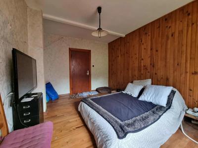 Maison - 198 m² - 10 pièces