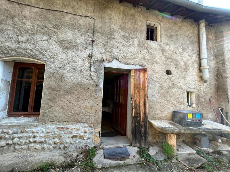 Maison - 180 m² - 5 pièces