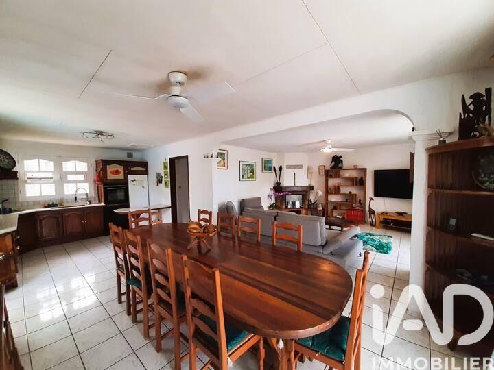 Maison - 160 m² - 6 pièces