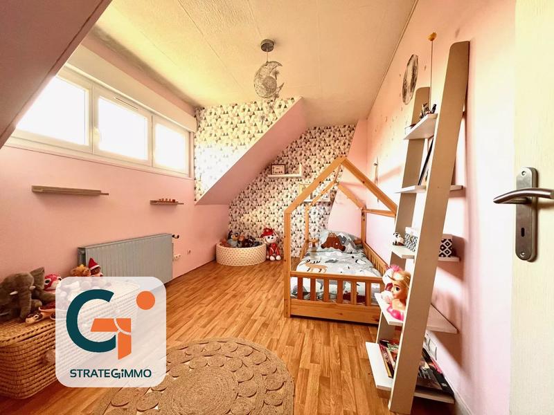 Maison - 98 m² - 6 pièces