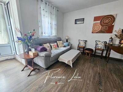 Appartement - 80 m² - 4 pièces