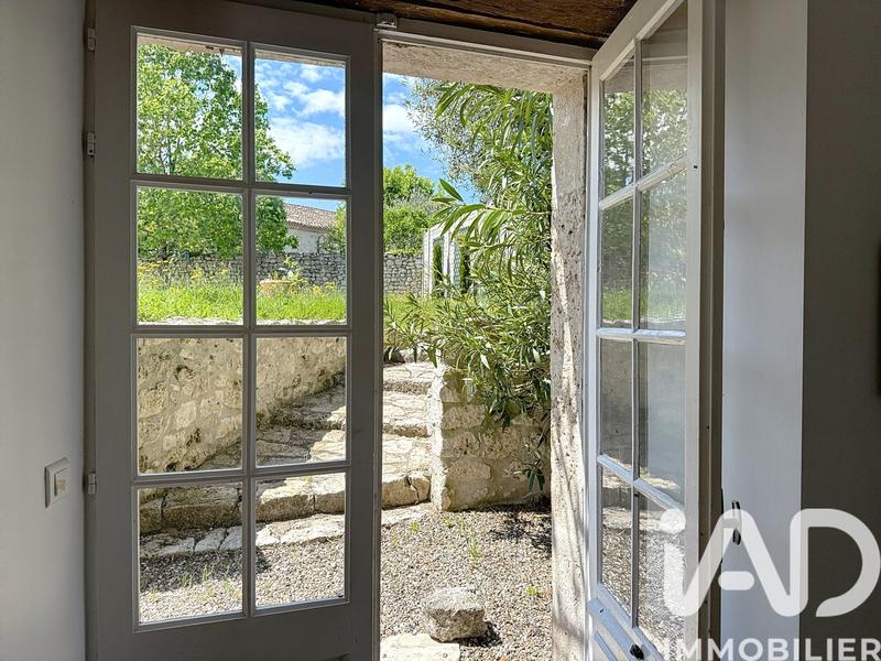 Maison de village - 260 m² - 8 pièces