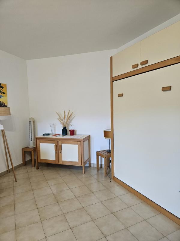 Studio - 32 m² - 1 pièce