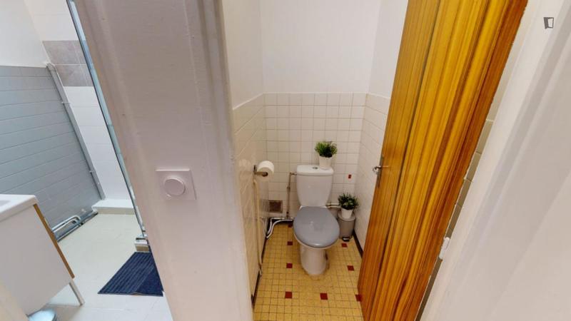 Chambre - 20 m² - 10 pièces