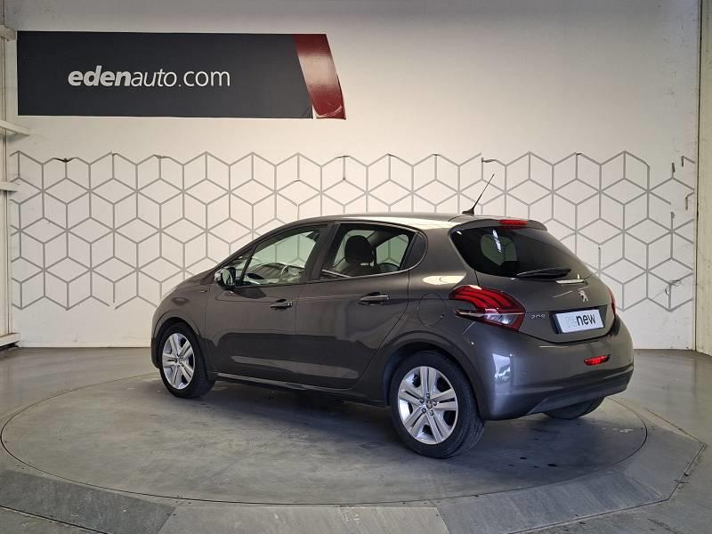 Peugeot 208 PureTech 82ch s&amp;S Bvm5 Signature