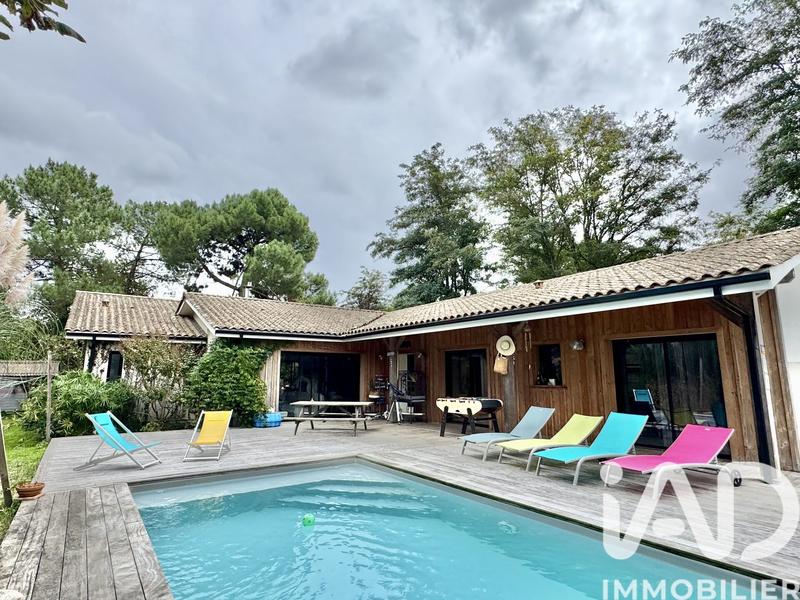 Maison - 178 m² - 6 pièces