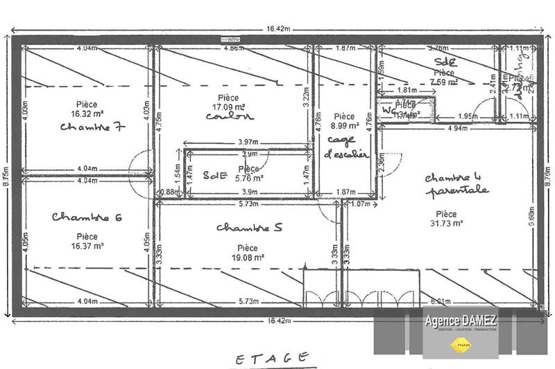 Maison - 200 m² - 9 pièces