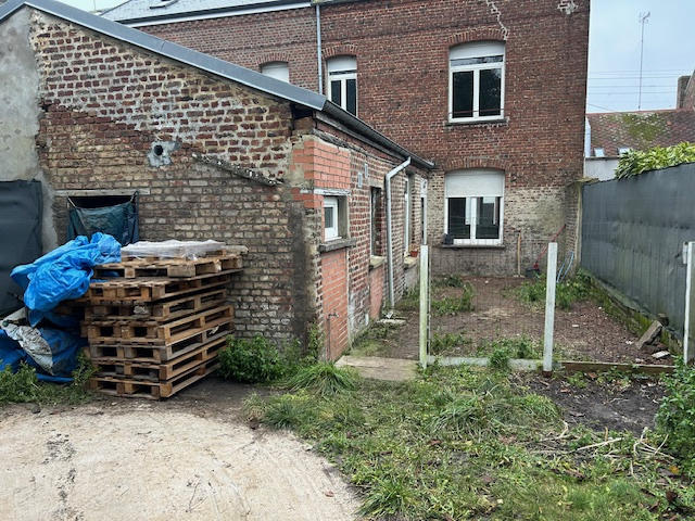 Maison - 166 m² - 8 pièces