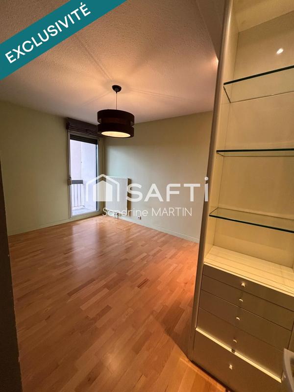 Appartement - 83 m² - 3 pièces