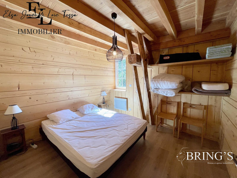 Maison - 266 m² - 9 pièces