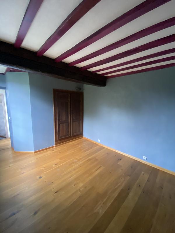 Maison - 247 m² - 9 pièces