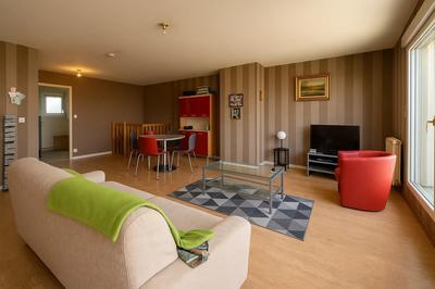 Appartement - 101 m² - 4 pièces