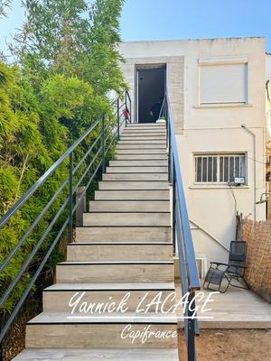 Immeuble - 138 m² - 8 pièces