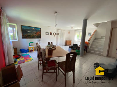 Maison - 115 m² - 5 pièces