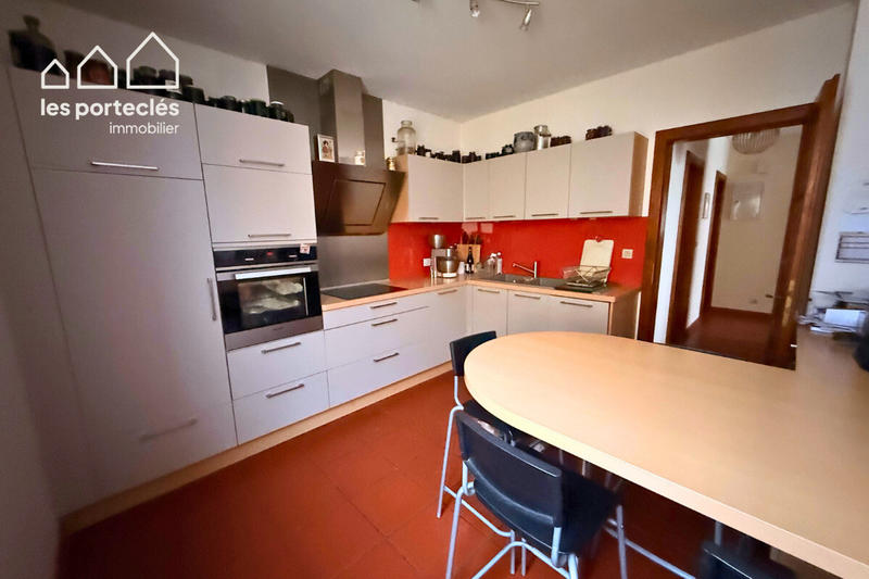 Immeuble - 188 m² - 8 pièces