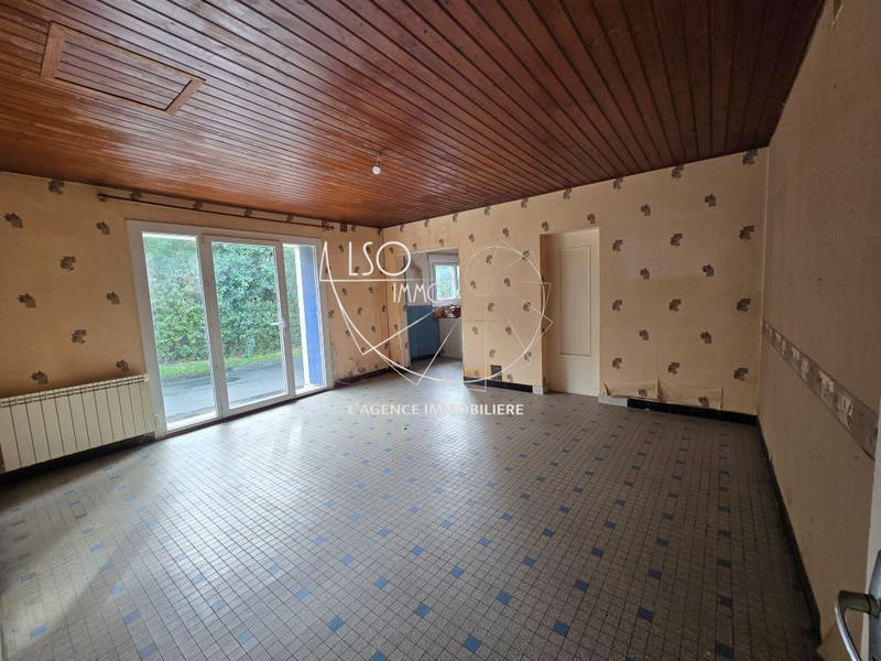 Maison - 96 m² - 5 pièces
