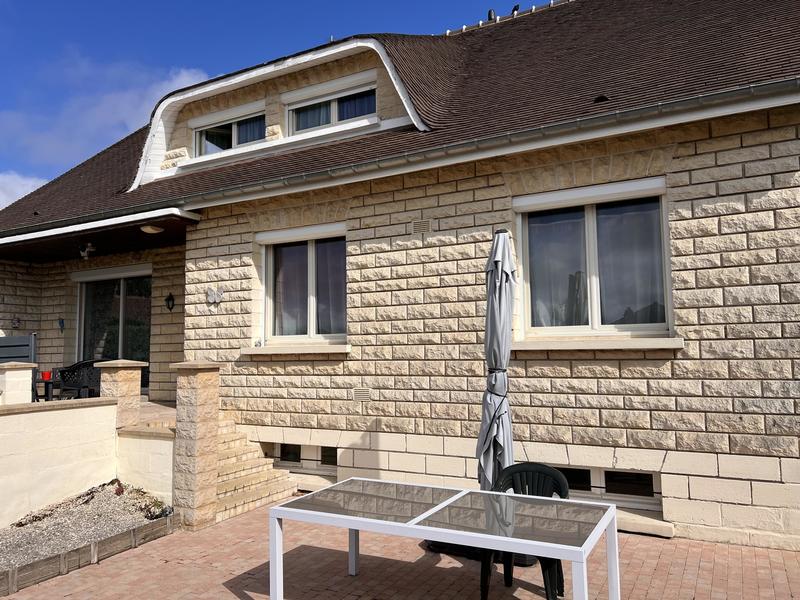 Villa - 152 m² - 6 pièces