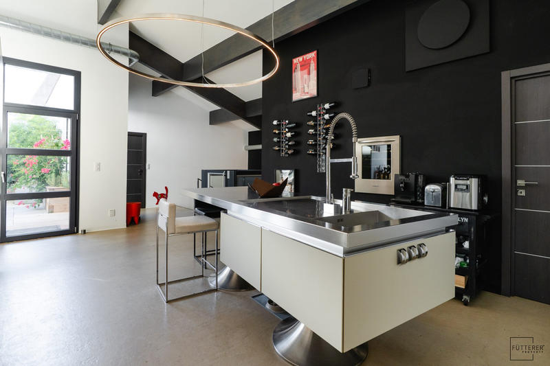 Maison contemporaine - 350 m² - 9 pièces