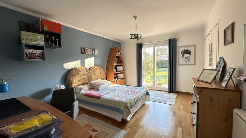 Maison contemporaine - 182 m² - 5 pièces