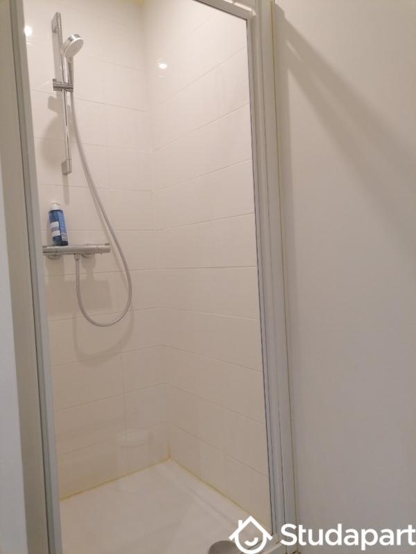 Chambre - 13 m² - 1 pièce