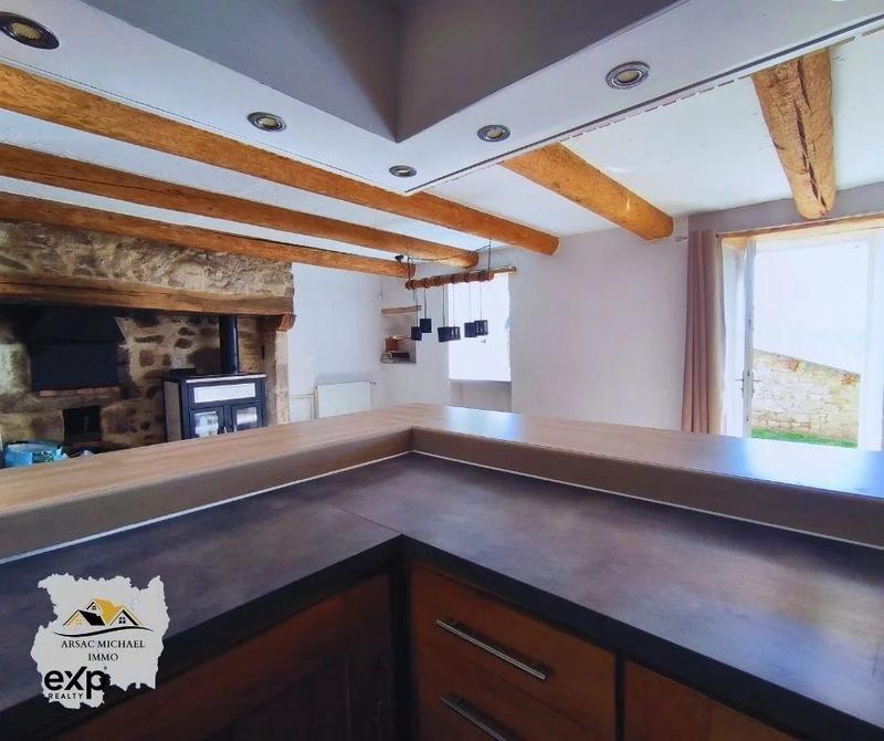 Maison - 171 m² - 7 pièces