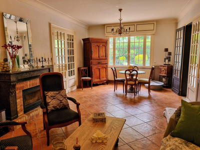 Maison ancienne - 289 m² - 10 pièces