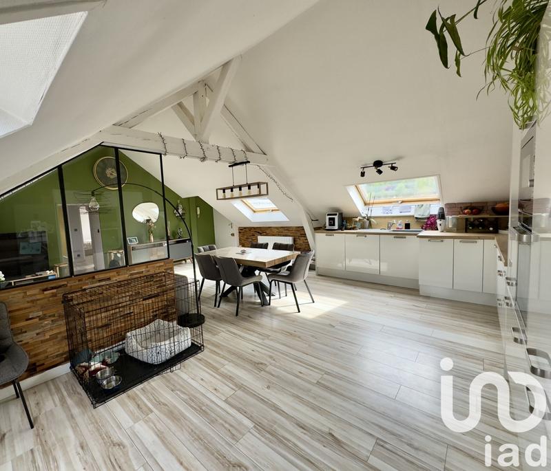 Appartement - 100 m² - 4 pièces