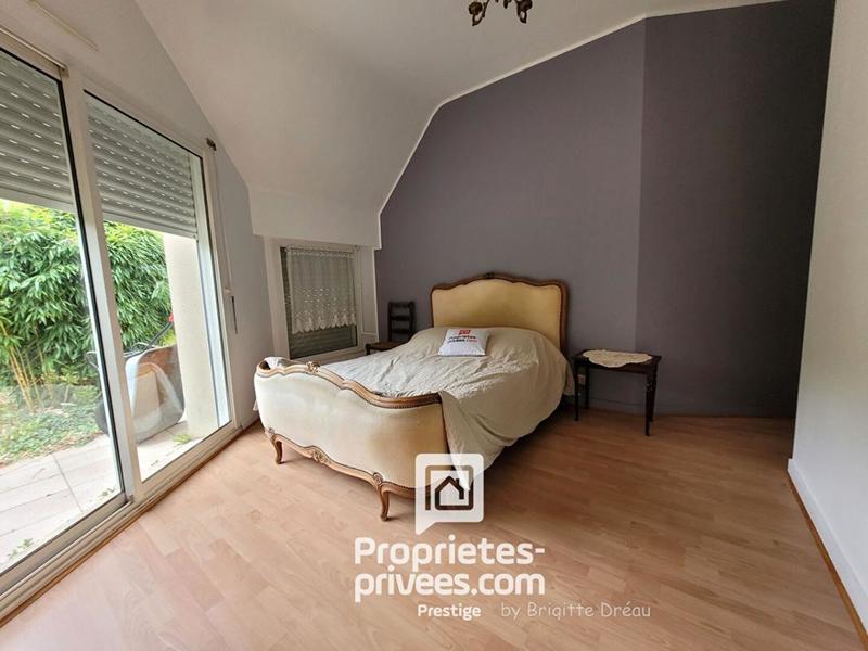 Maison - 183 m² - 6 pièces