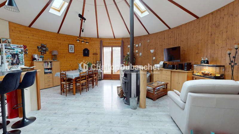 Maison - 118 m² - 4 pièces