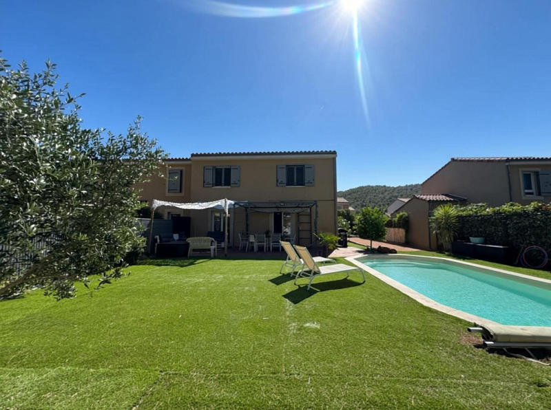 Maison - 123 m² - 6 pièces