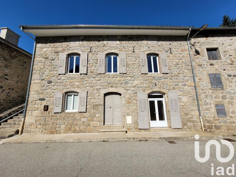 Maison de village - 137 m² - 6 pièces