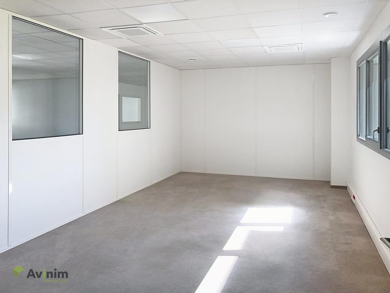 Bureau - 270 m²