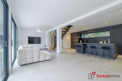 Maison - 170 m² - 6 pièces