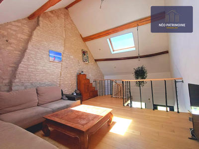 Maison - 205 m² - 9 pièces